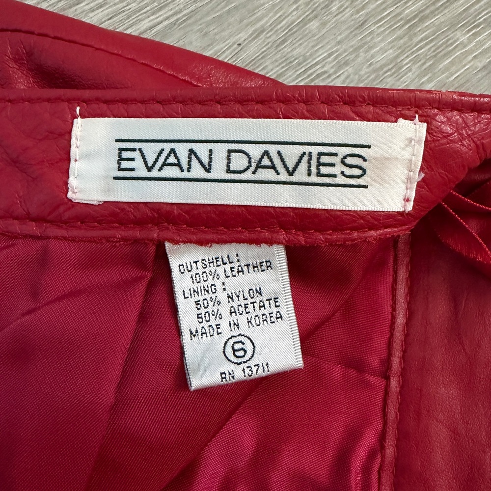 Red Leather Mini Skirt - Women's - Picture 4 of 6